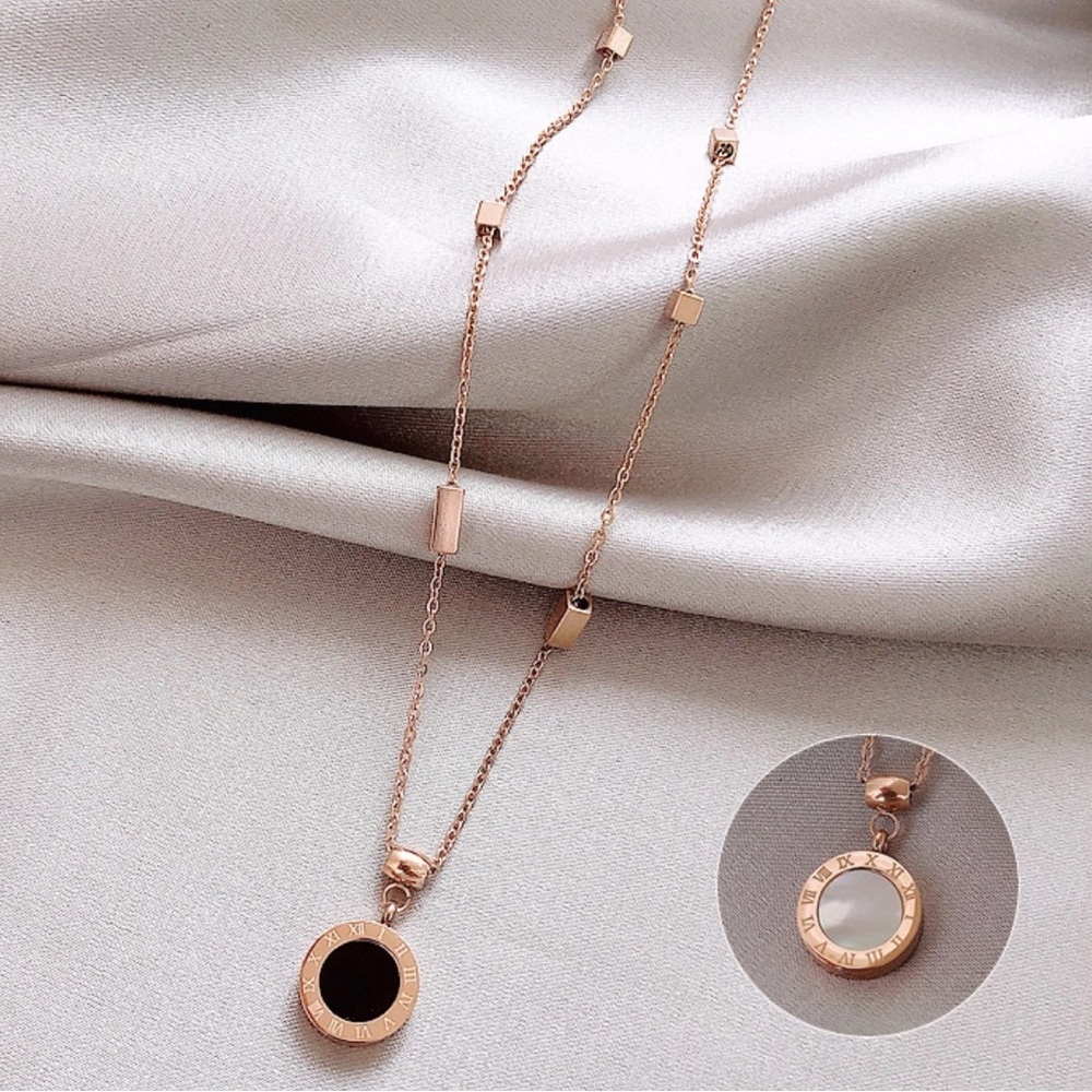 Elegant Rose Gold Pendant Necklace #S8